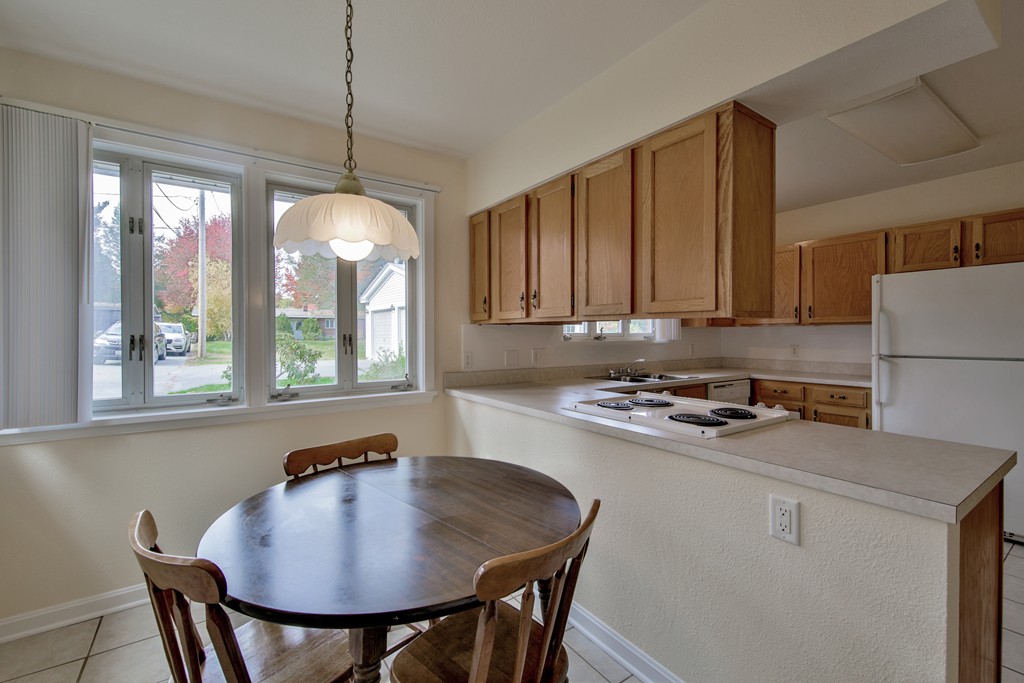 24 Walnut Street Harvard, MA 01434 - Photo 5 of 18 Gallery Image 5