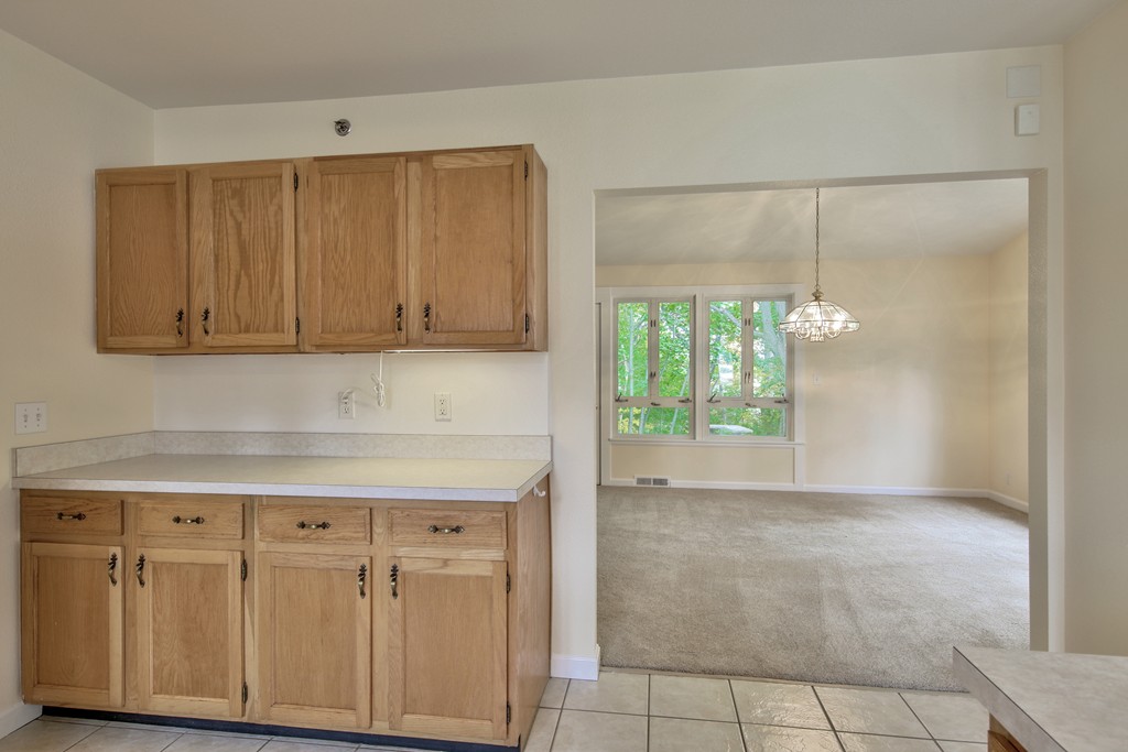24 Walnut Street Harvard, MA 01434 - Photo 9 of 18 Gallery Image 9
