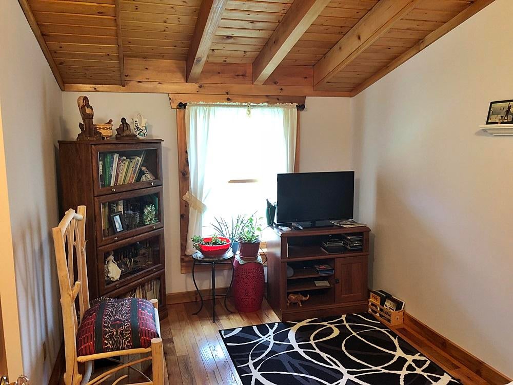 14886 Edray Road Cass, WV 24927 - Photo 15 of 30 Gallery Image 15