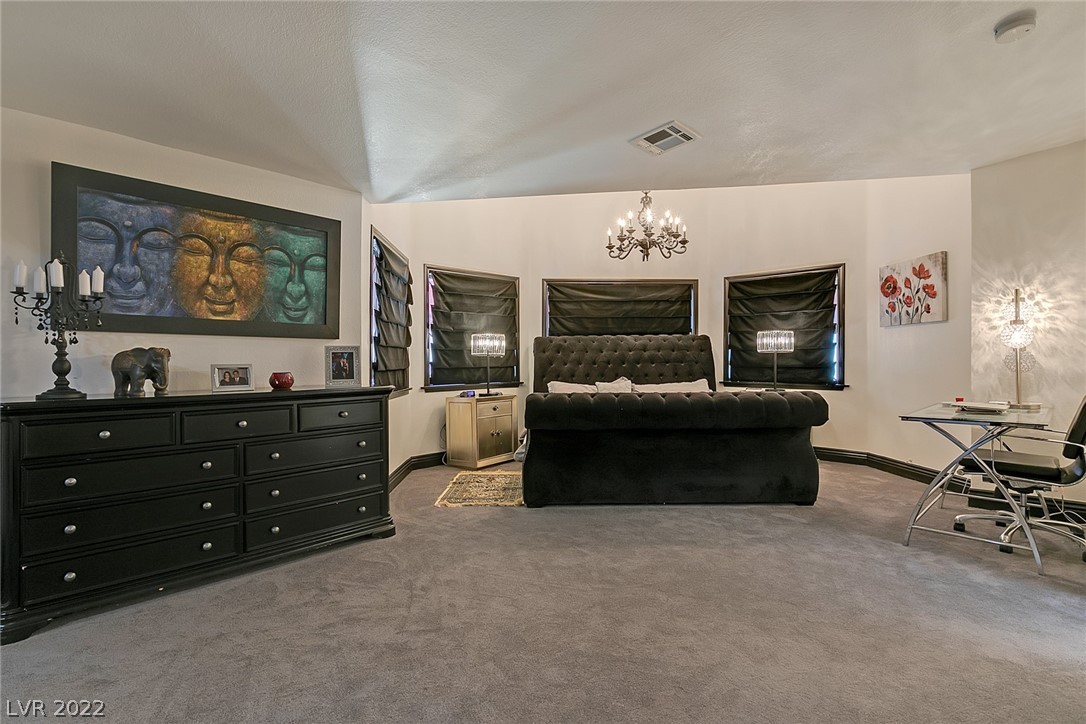 500 Rancho Circle Las Vegas, NV 89107 - Photo 7 of 9