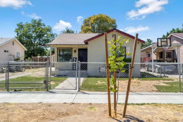 $265,000 | 2312 South Holly Avenue, Fresno, CA 93706
