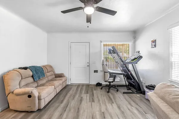 $265,000 | 2312 South Holly Avenue, Fresno, CA 93706