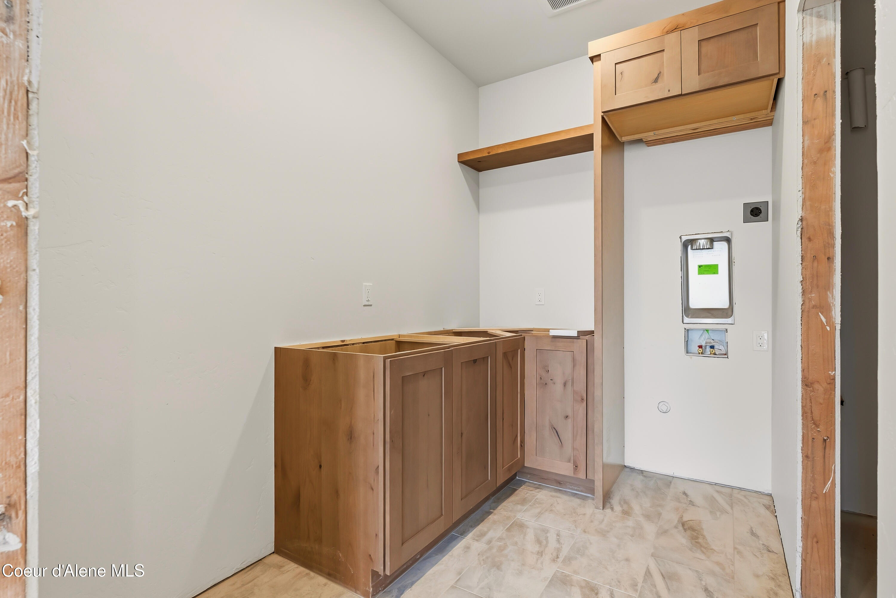 1108 Garfield Bay Road Sagle, ID 83860 - Photo 16 of 32 Laundry Room