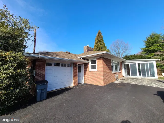 $2,400 | 6 Council Trail, Wilmington, DE 19810