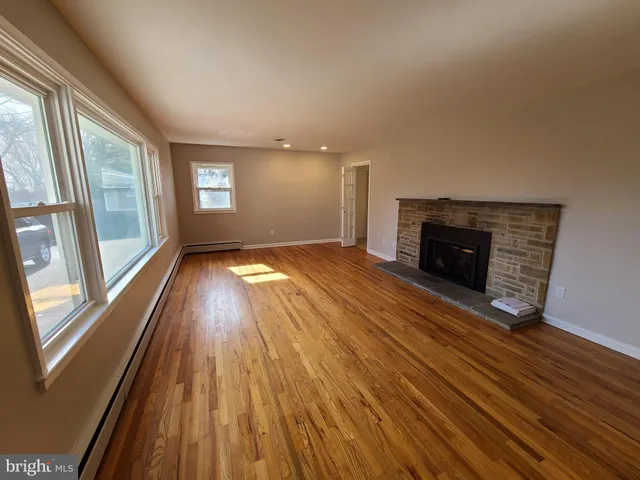 $2,400 | 6 Council Trail, Wilmington, DE 19810