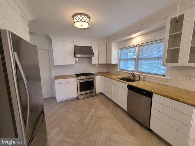 $2,400 | 6 Council Trail, Wilmington, DE 19810