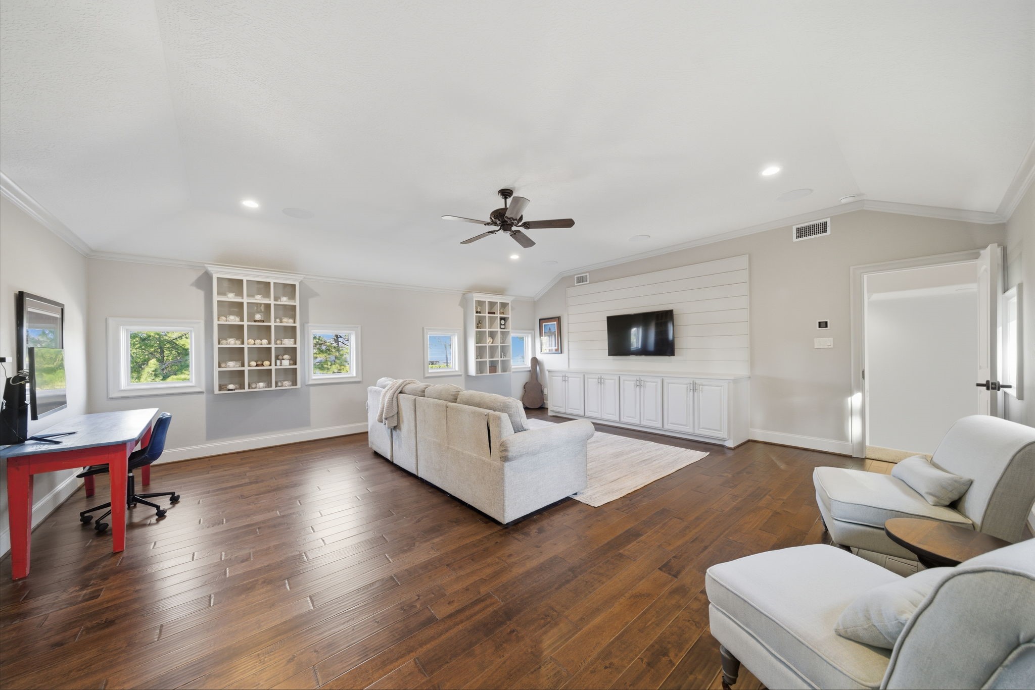 15 Royal King Road Tomball, TX 77377 - Photo 32 of 50