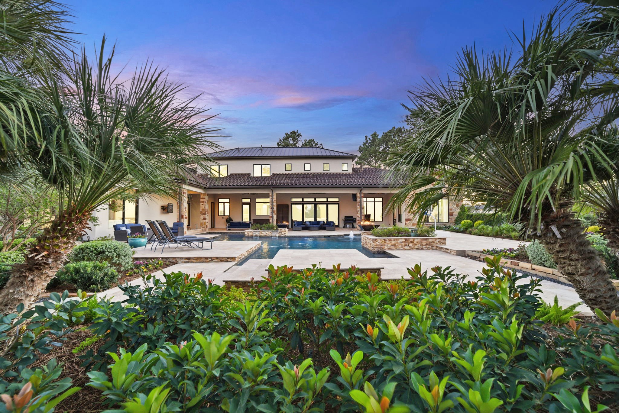15 Royal King Road Tomball, TX 77377 - Photo 37 of 50 a view of a big yard with plants and large trees