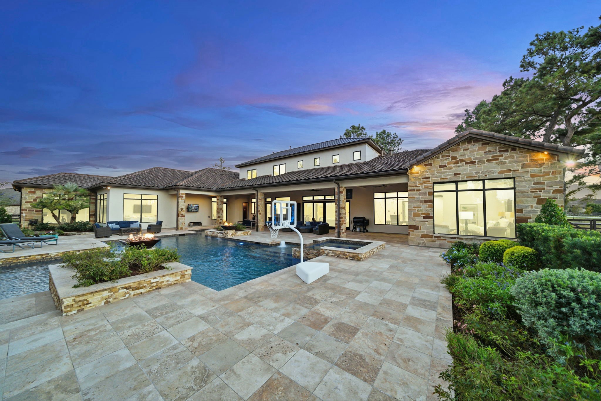 15 Royal King Road Tomball, TX 77377 - Photo 43 of 50 a view of a house with swimming pool and sitting area