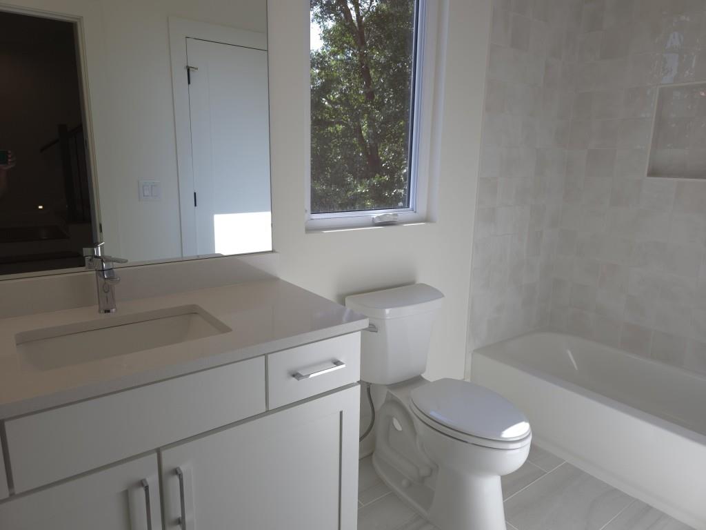 420 Cedar Dust Drive Decatur, GA 30030 - Photo 33 of 72 Gallery Image 33