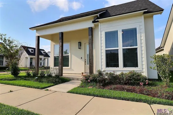 $2,250 | 14117 Village Square Avenue, Baton Rouge, LA 70818