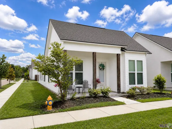 $2,250 | 14117 Village Square Avenue, Baton Rouge, LA 70818