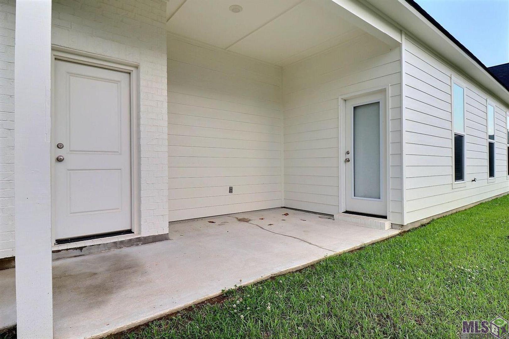 14117 Village Square Avenue Baton Rouge, LA 70818 - Photo 17 of 17