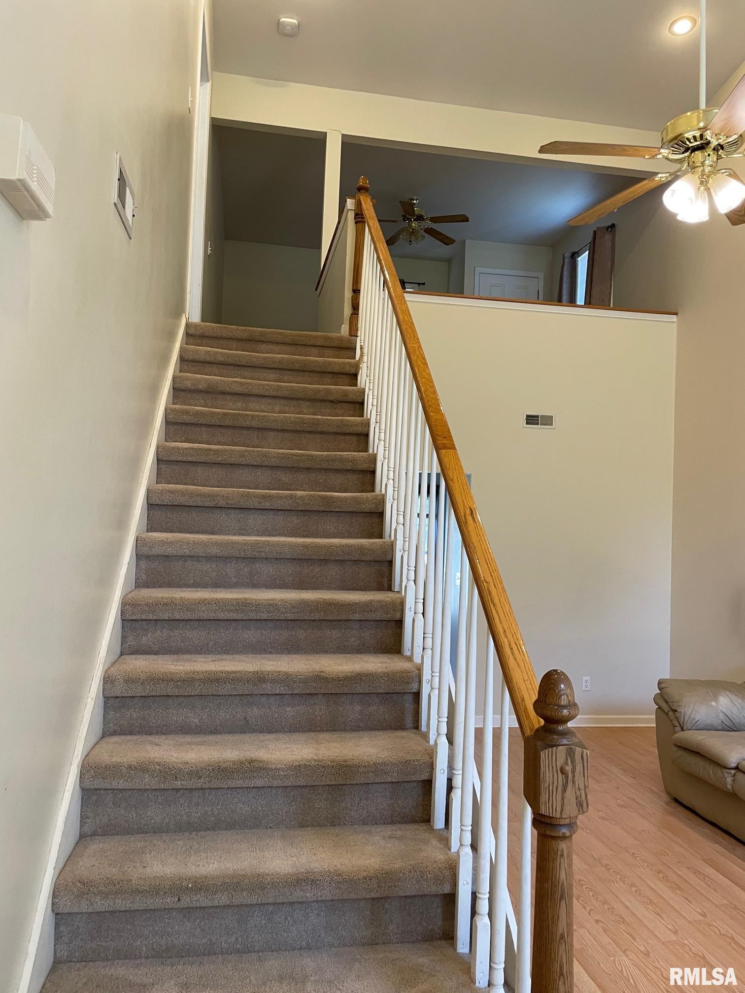 2410 West Striegel Road Carbondale, IL 62901 - Photo 3 of 15 Gallery Image 3