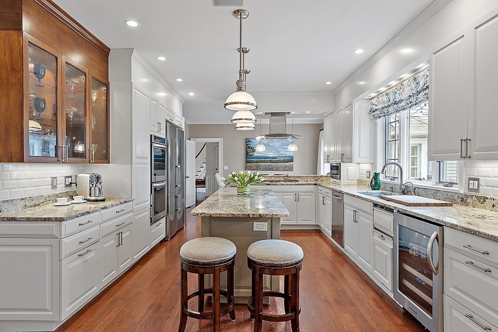 72 Campion Road North Andover, MA 01845 - Photo 5 of 42 Gallery Image 5