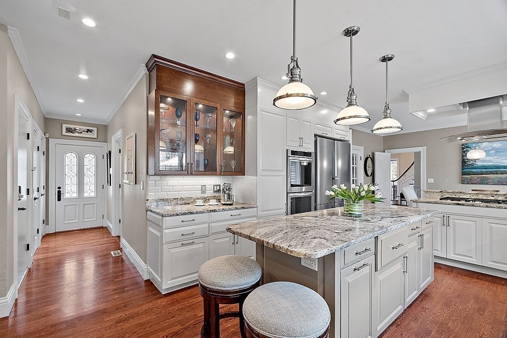 72 Campion Road North Andover, MA 01845 - Photo 7 of 42 Gallery Image 7