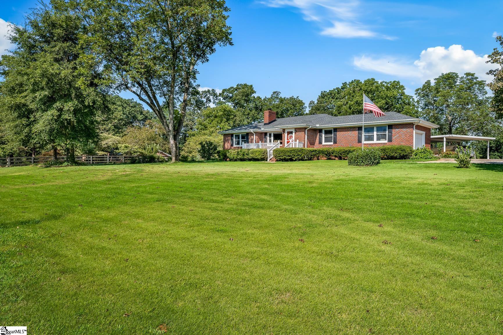 210 Motor Boat Club Road Greenville, SC 29611 - Photo 1 of 35