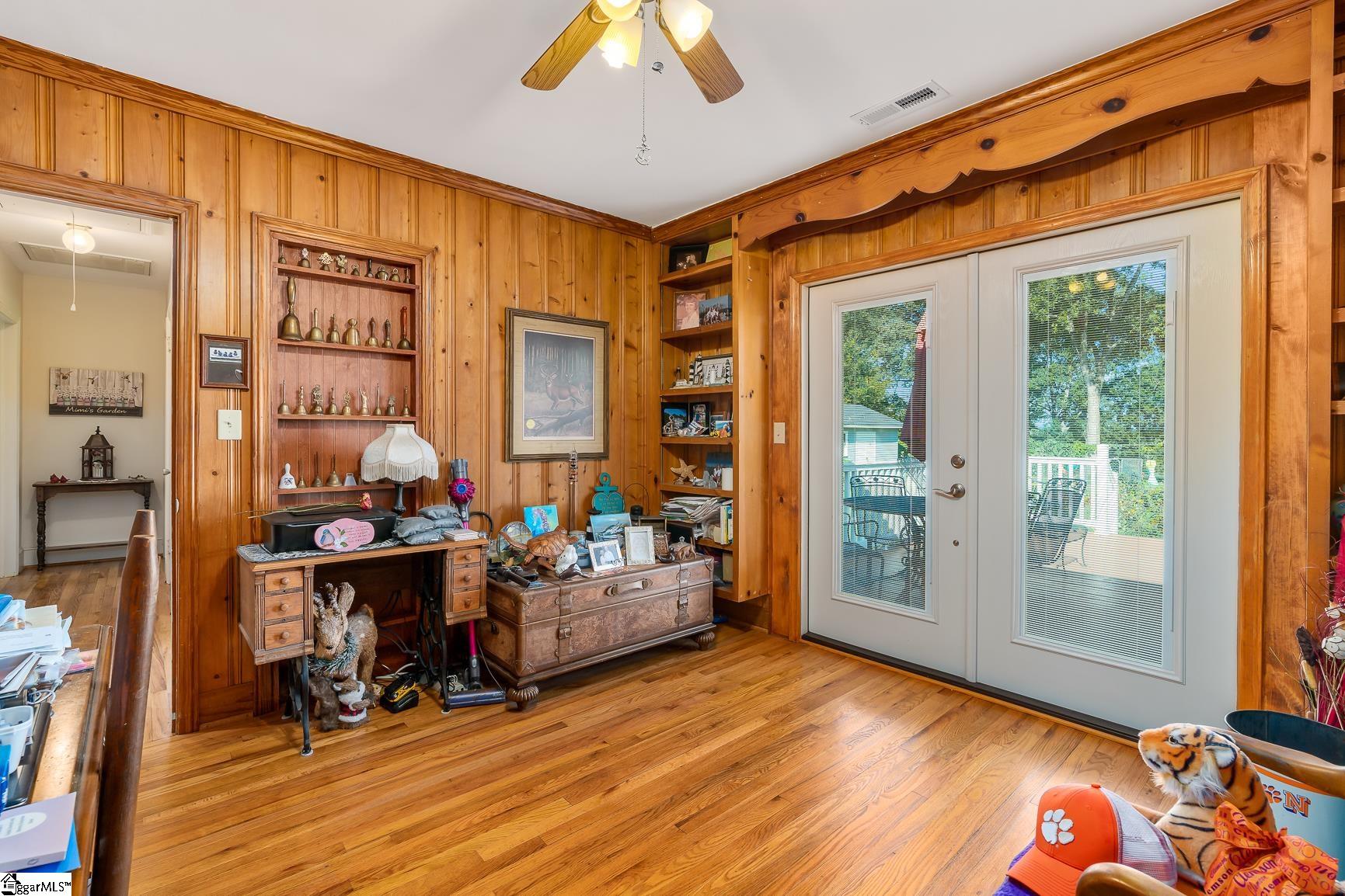 210 Motor Boat Club Road Greenville, SC 29611 - Photo 21 of 35