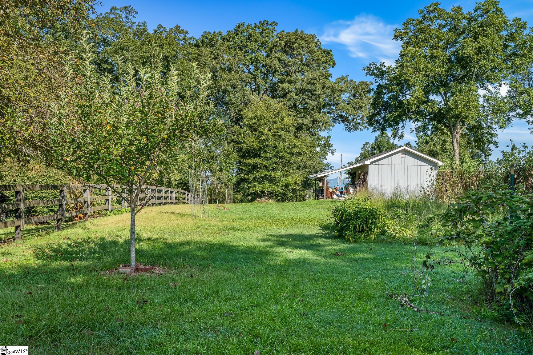 210 Motor Boat Club Road Greenville, SC 29611 - Photo 27 of 35