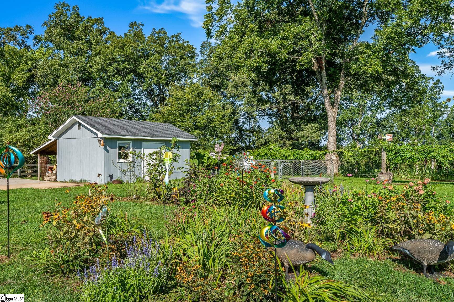 210 Motor Boat Club Road Greenville, SC 29611 - Photo 28 of 35