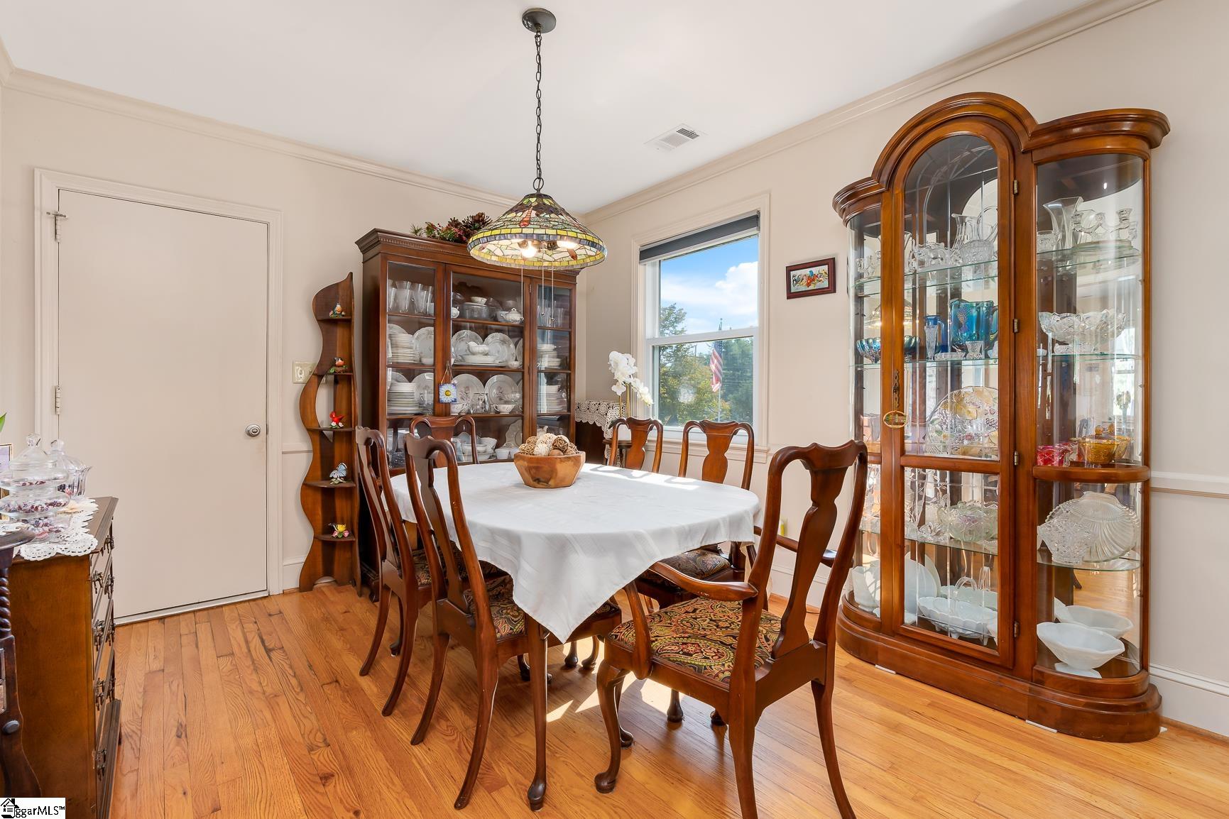 210 Motor Boat Club Road Greenville, SC 29611 - Photo 9 of 35