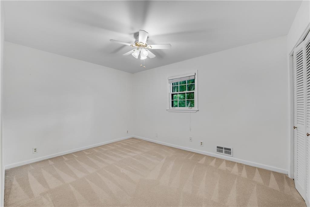 4589 Holliston Road Dunwoody, GA 30360 - Photo 26 of 43