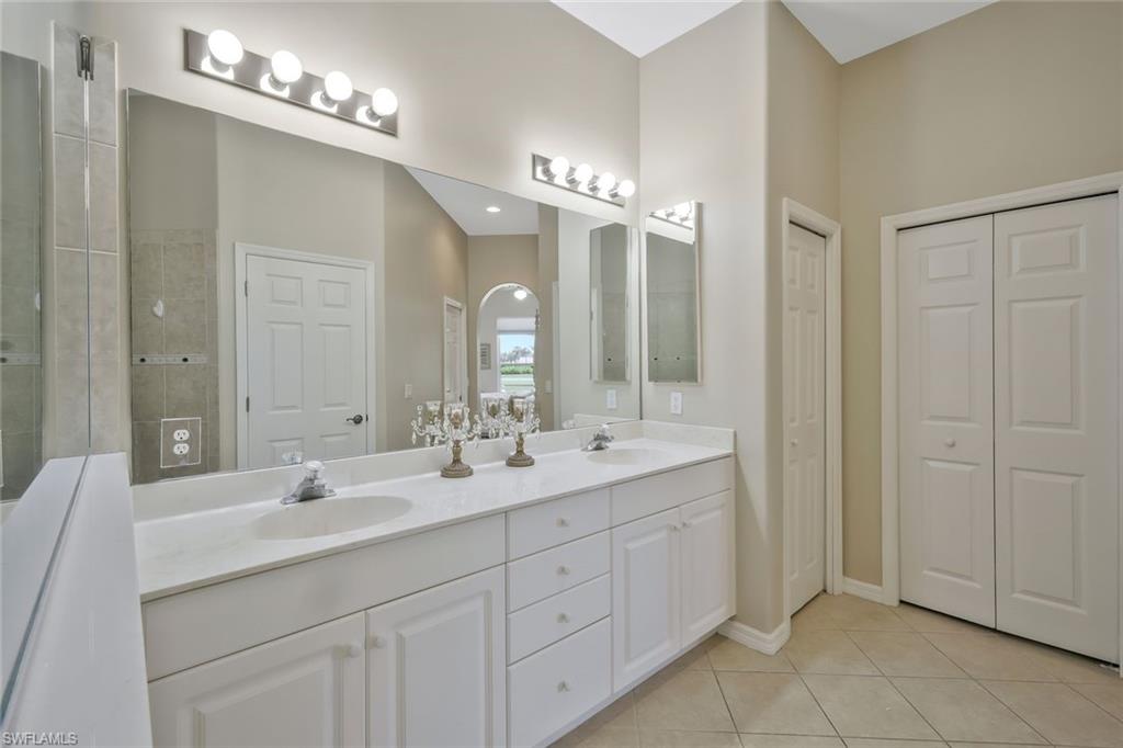 12732 Fox Ridge Drive Bonita Springs, FL 34135 - Photo 16 of 34