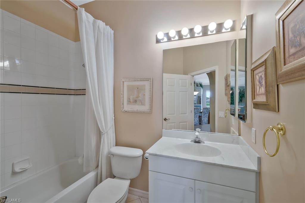 12732 Fox Ridge Drive Bonita Springs, FL 34135 - Photo 18 of 34