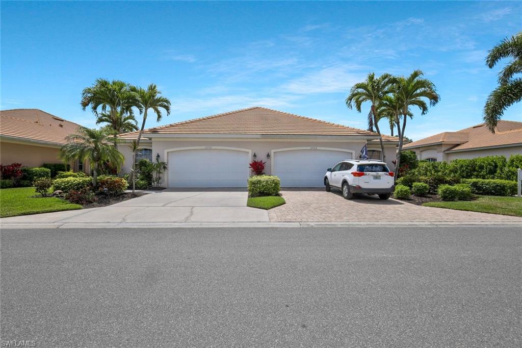 12732 Fox Ridge Drive Bonita Springs, FL 34135 - Photo 2 of 34