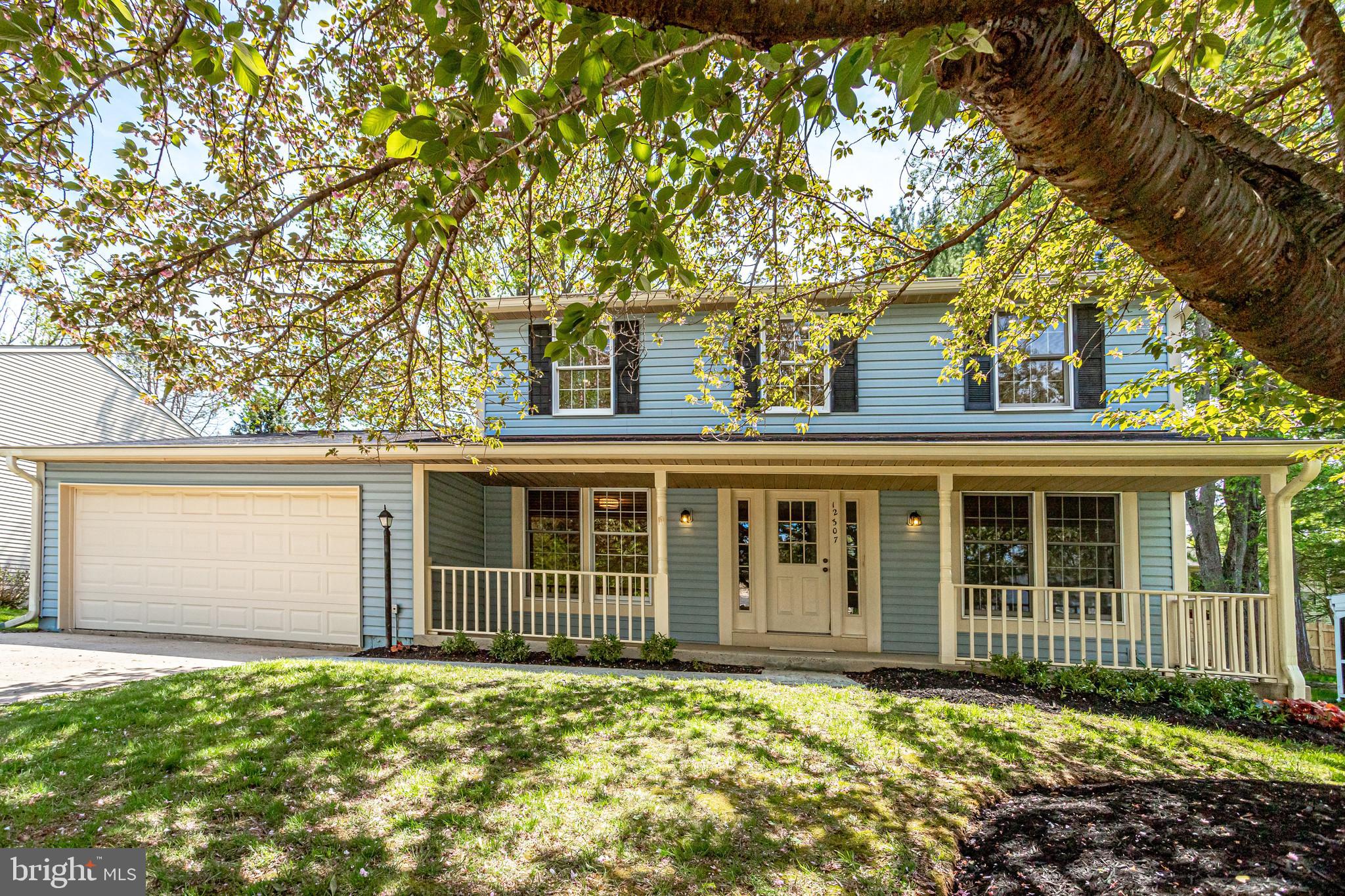 12307 Streamvale Circle Herndon, VA 20170 - Photo 2 of 78 Great Curd Appeal !