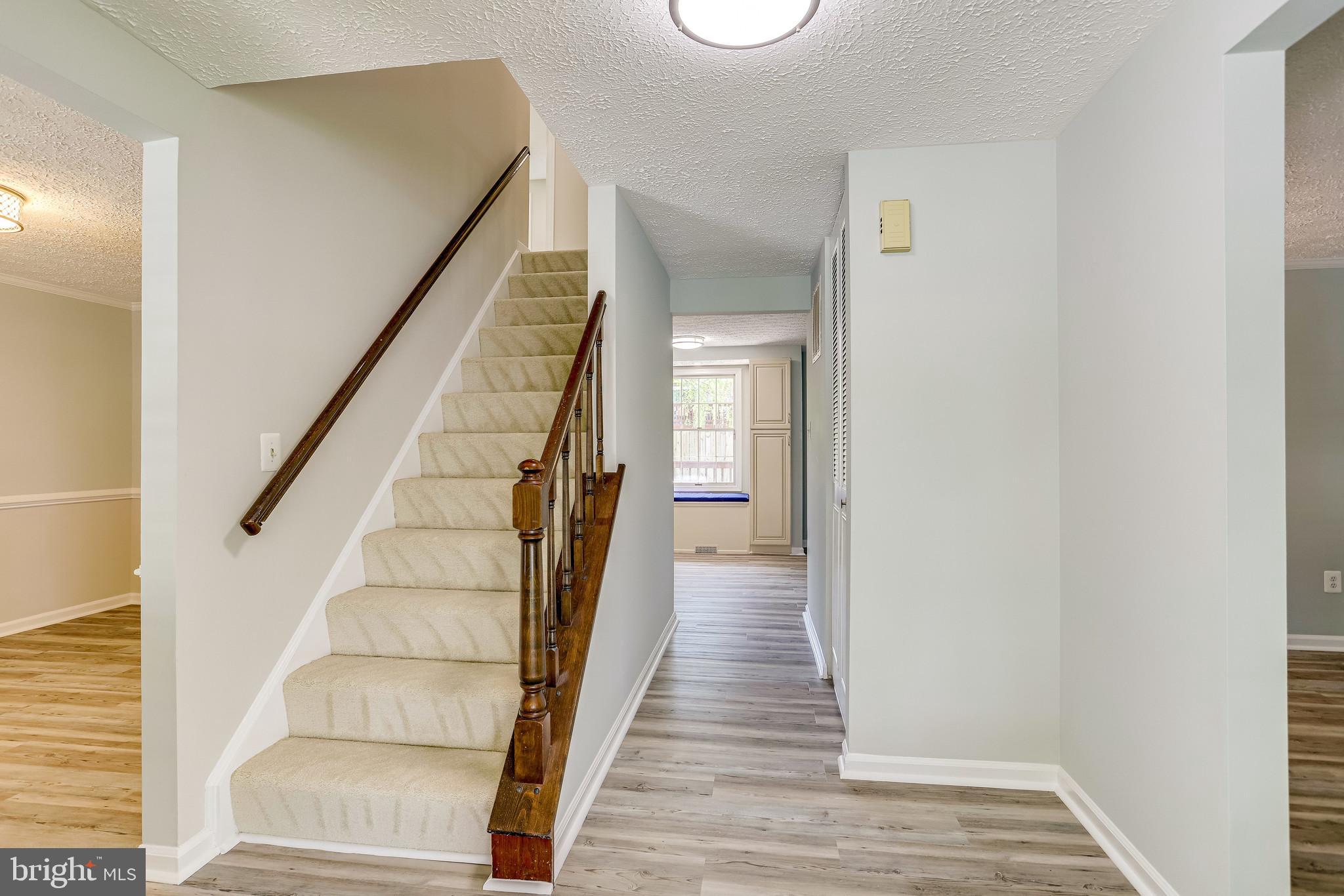 12307 Streamvale Circle Herndon, VA 20170 - Photo 12 of 78 Brand New Light fixtures