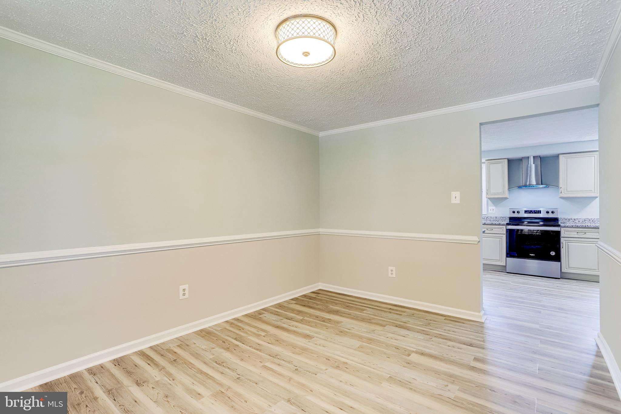 12307 Streamvale Circle Herndon, VA 20170 - Photo 19 of 78 Freshly Painted House