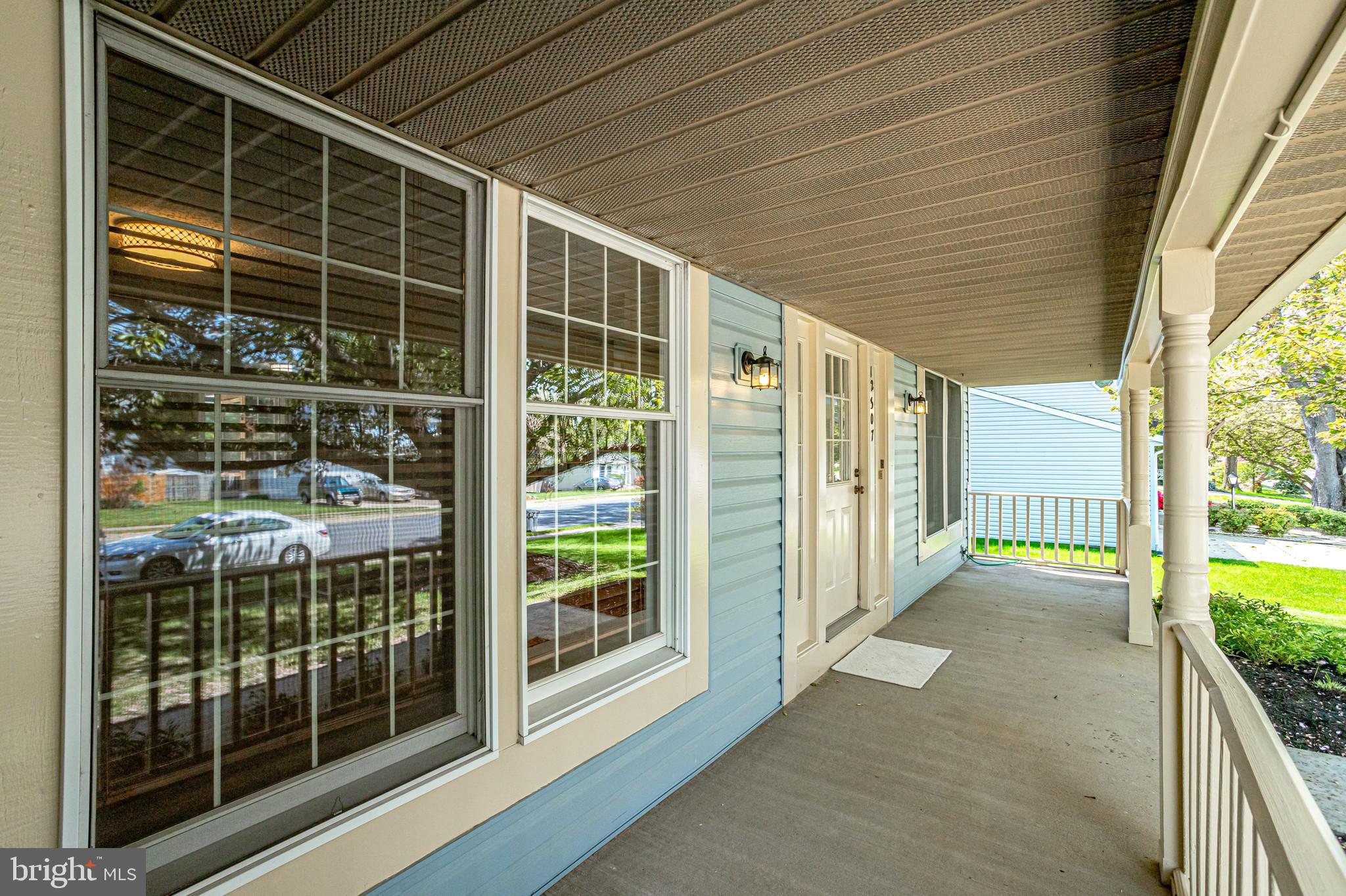 12307 Streamvale Circle Herndon, VA 20170 - Photo 4 of 78 Porch