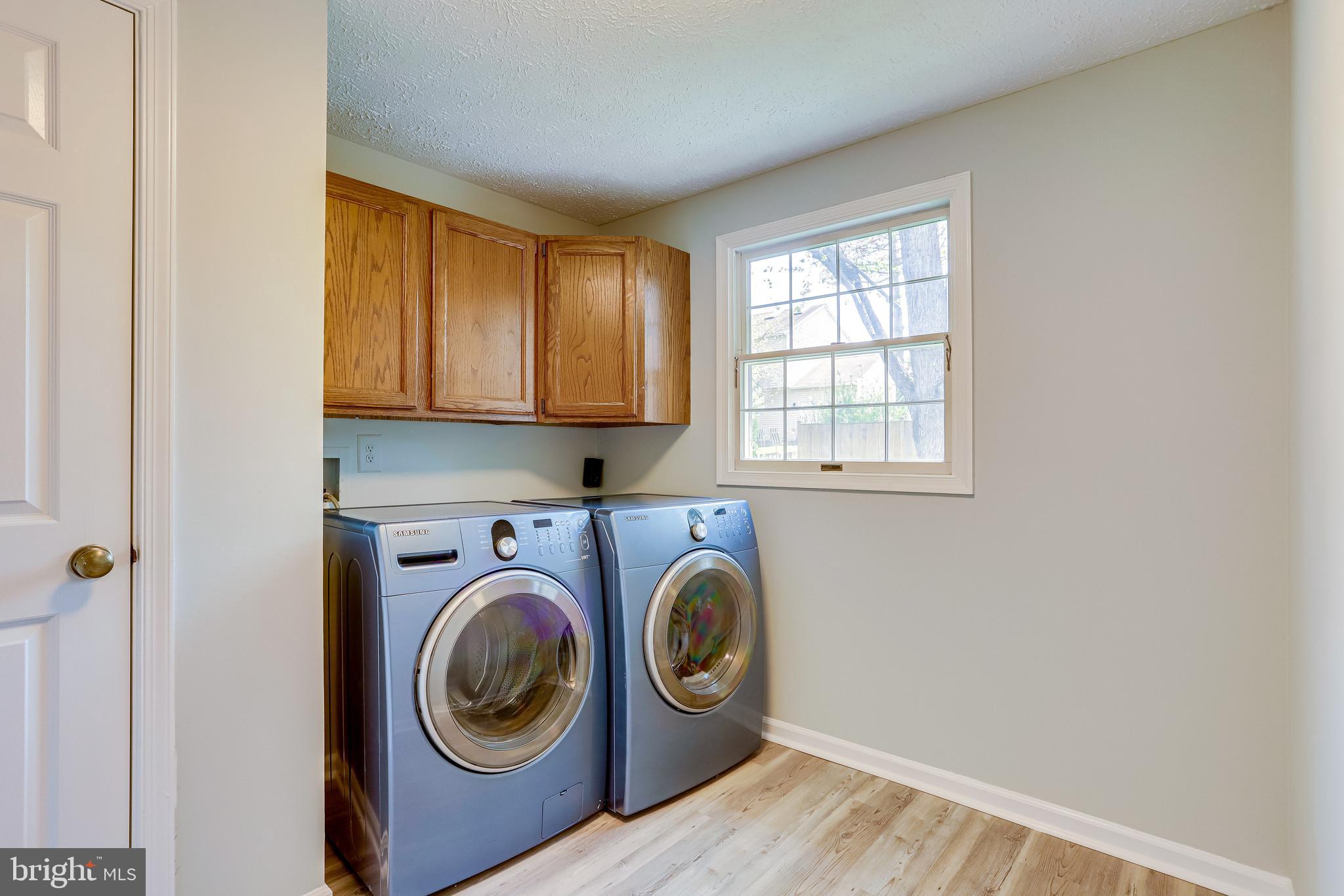12307 Streamvale Circle Herndon, VA 20170 - Photo 36 of 78 Washer/Dryer
