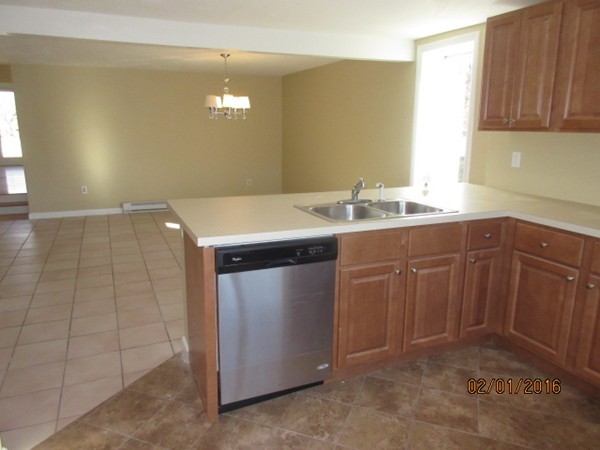 215 Long Hill Road Bolton, MA 01740 - Photo 8 of 26 Gallery Image 8