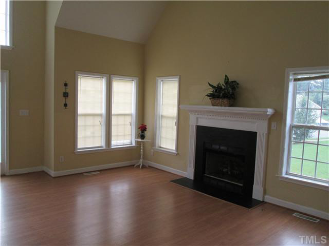 232 Cross Current Lane Raleigh, NC 27610 - Photo 7 of 16 Gallery Image 7
