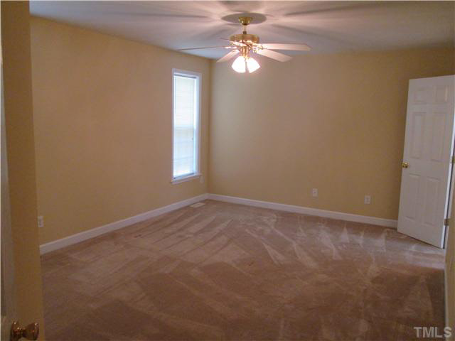 232 Cross Current Lane Raleigh, NC 27610 - Photo 9 of 16 Gallery Image 9