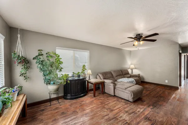 $470,000 | 164 West Hilgren Avenue, Hayden, ID 83835