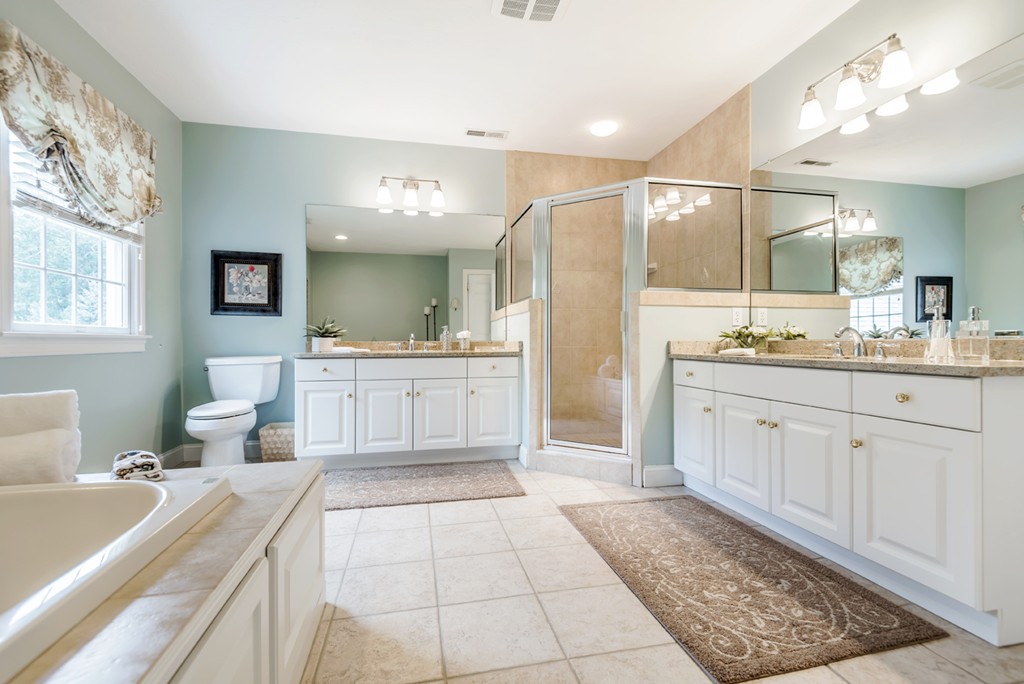 105 Thistle Road North Andover, MA 01845 - Photo 17 of 30 Gallery Image 17