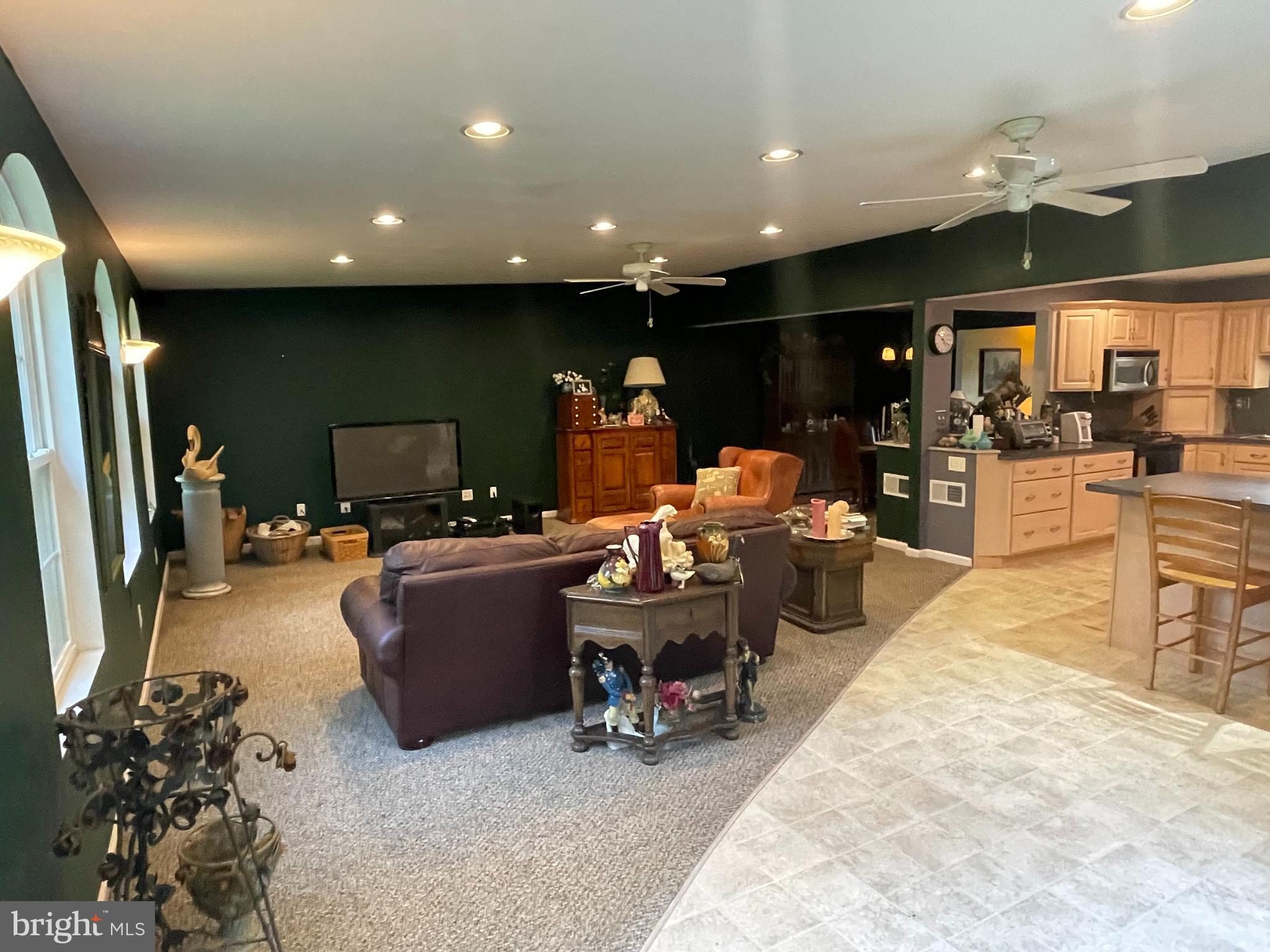 602 Greendale Road York, PA 17403 - Photo 17 of 35 Gallery Image 17