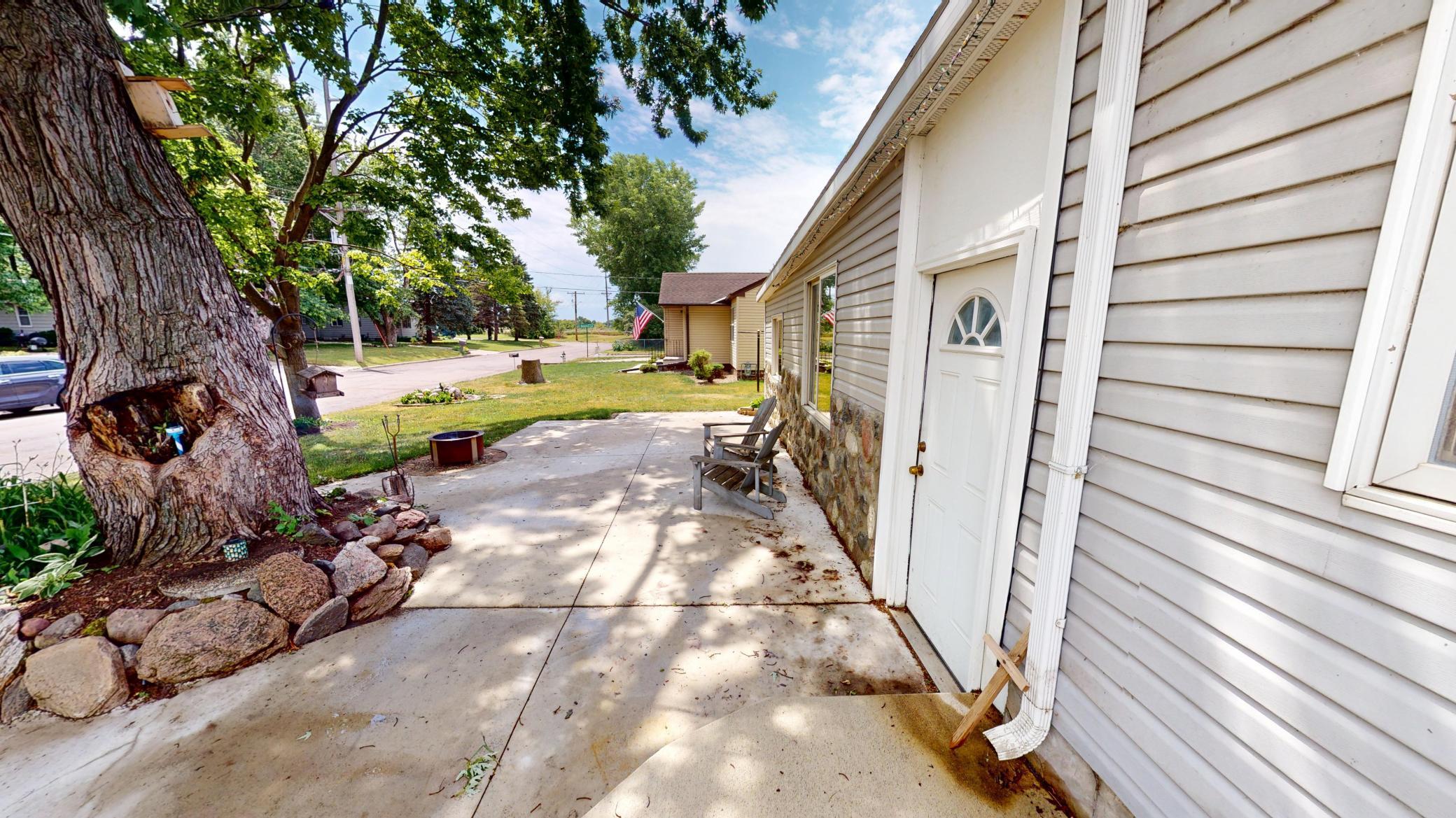 119 Morningside Road Albert Lea, MN 56007 - Photo 32 of 37