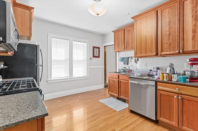 $389,900 | 382 Fry Street, St. Paul, MN 55104