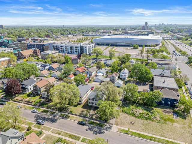 $389,900 | 382 Fry Street, St. Paul, MN 55104