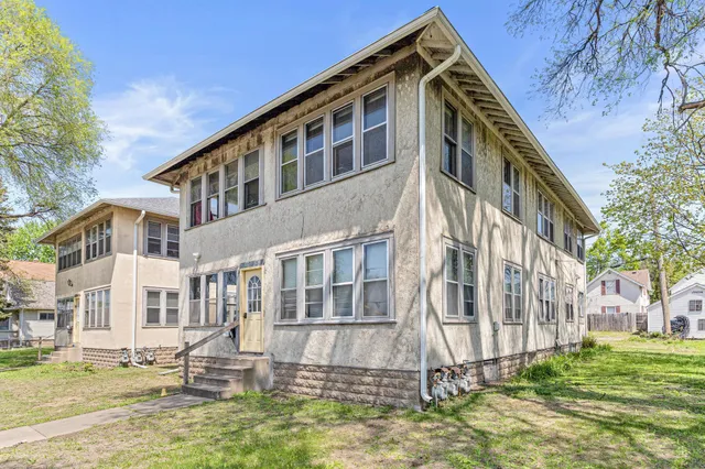 $389,900 | 382 Fry Street, St. Paul, MN 55104