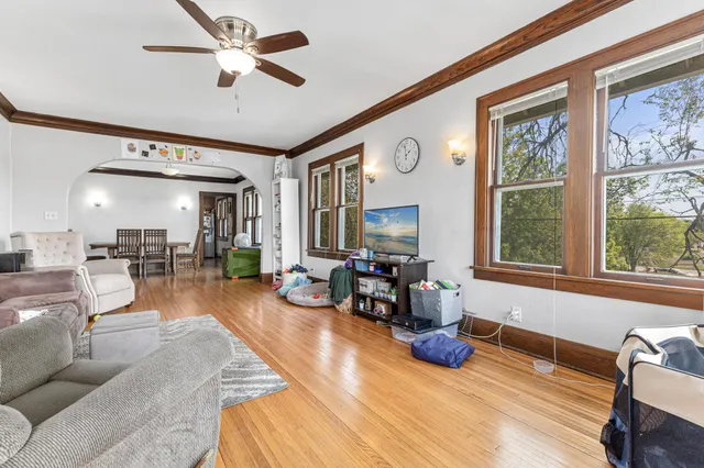 $389,900 | 382 Fry Street, St. Paul, MN 55104