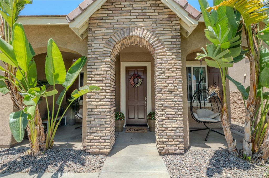 1895 Silver Drop Lane Hemet, CA 92545 - Photo 5 of 50 Entrance