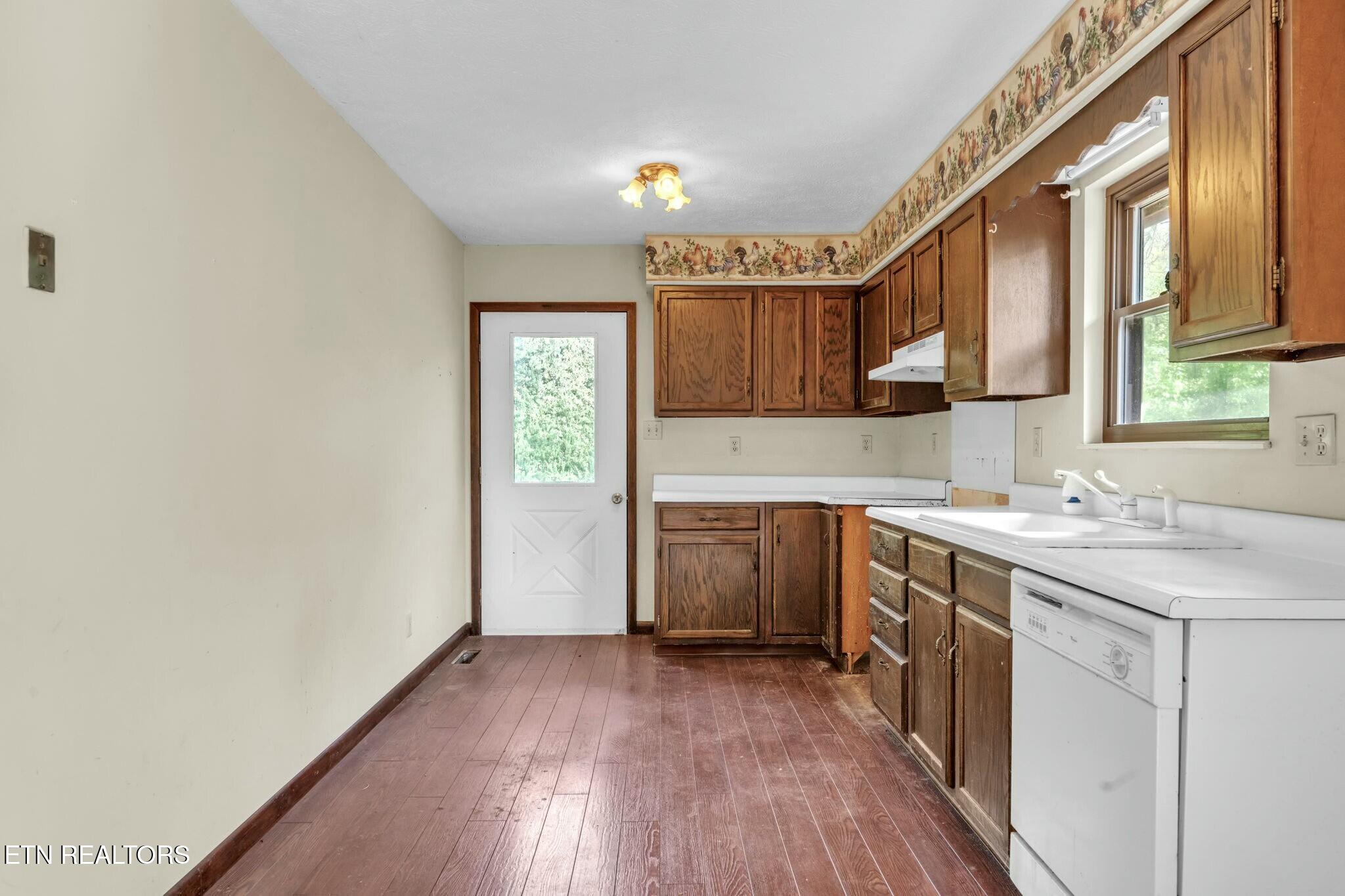 2137 Highview Drive Morristown, TN 37813 - Photo 7 of 15 tempImagexQ9WzP