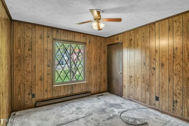 $207,900 | 2137 Highview Drive, Morristown, TN 37813