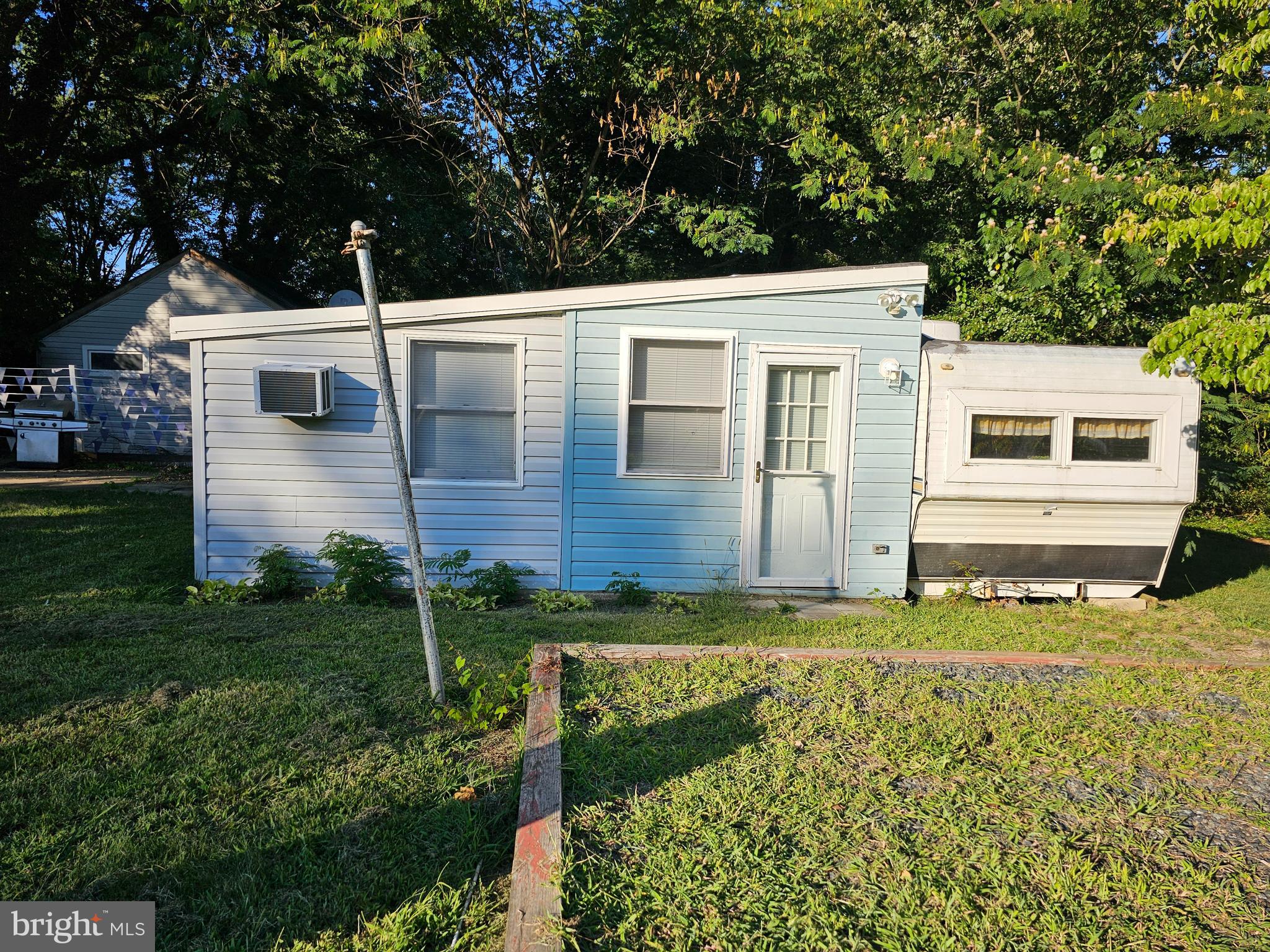 273-272 Teton Lane, Unit GLEN 9 Earleville, MD 21919 - Photo 3 of 3 a view of a house with backyard