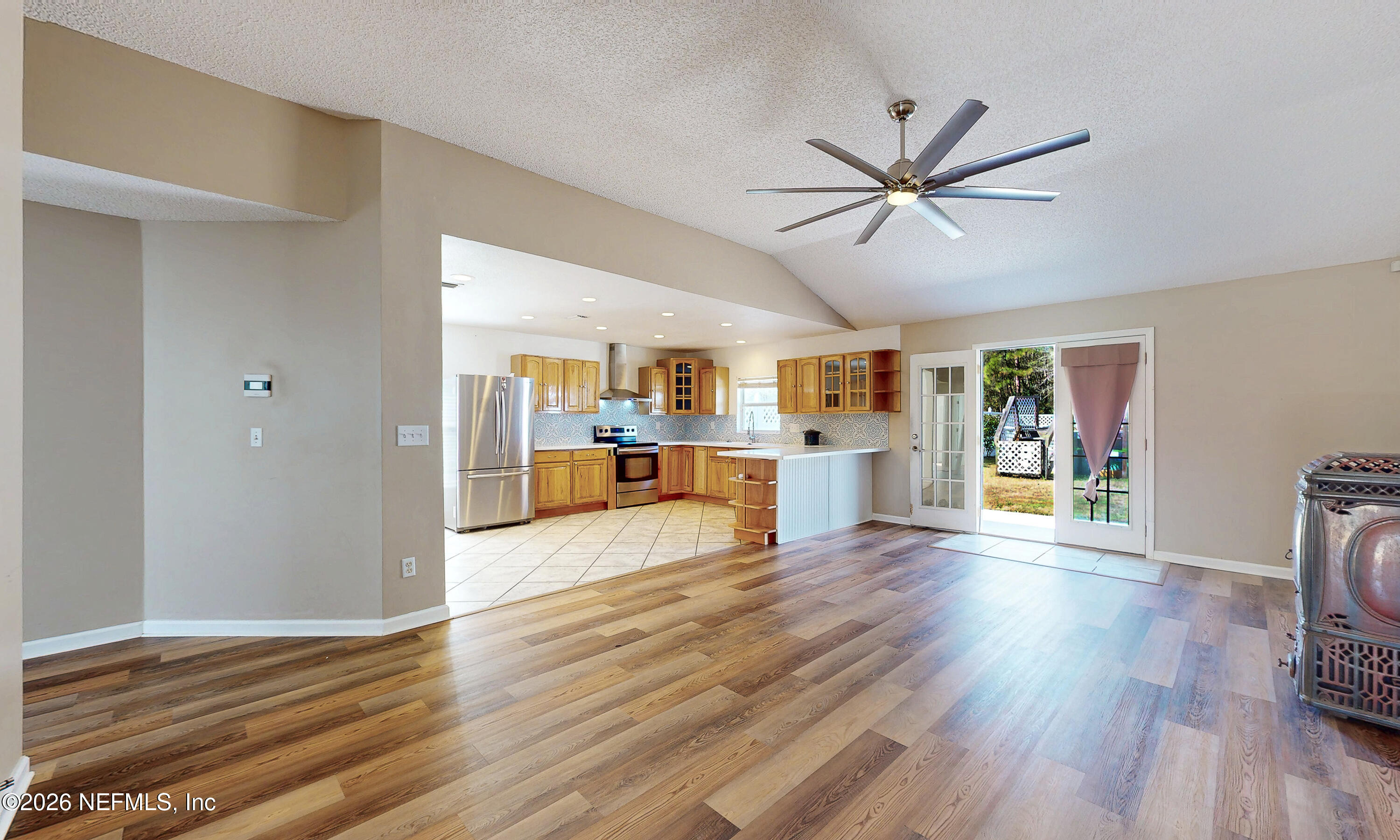 55592 Deer Run Road Callahan, FL 32011 - Photo 5 of 37 Living b